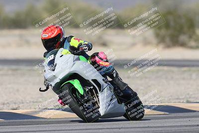 media/Jan-15-2026-Racers Edge (Thu) [[dfebeb70ab]]/3-B Group/Session 4 (Turn 5)/